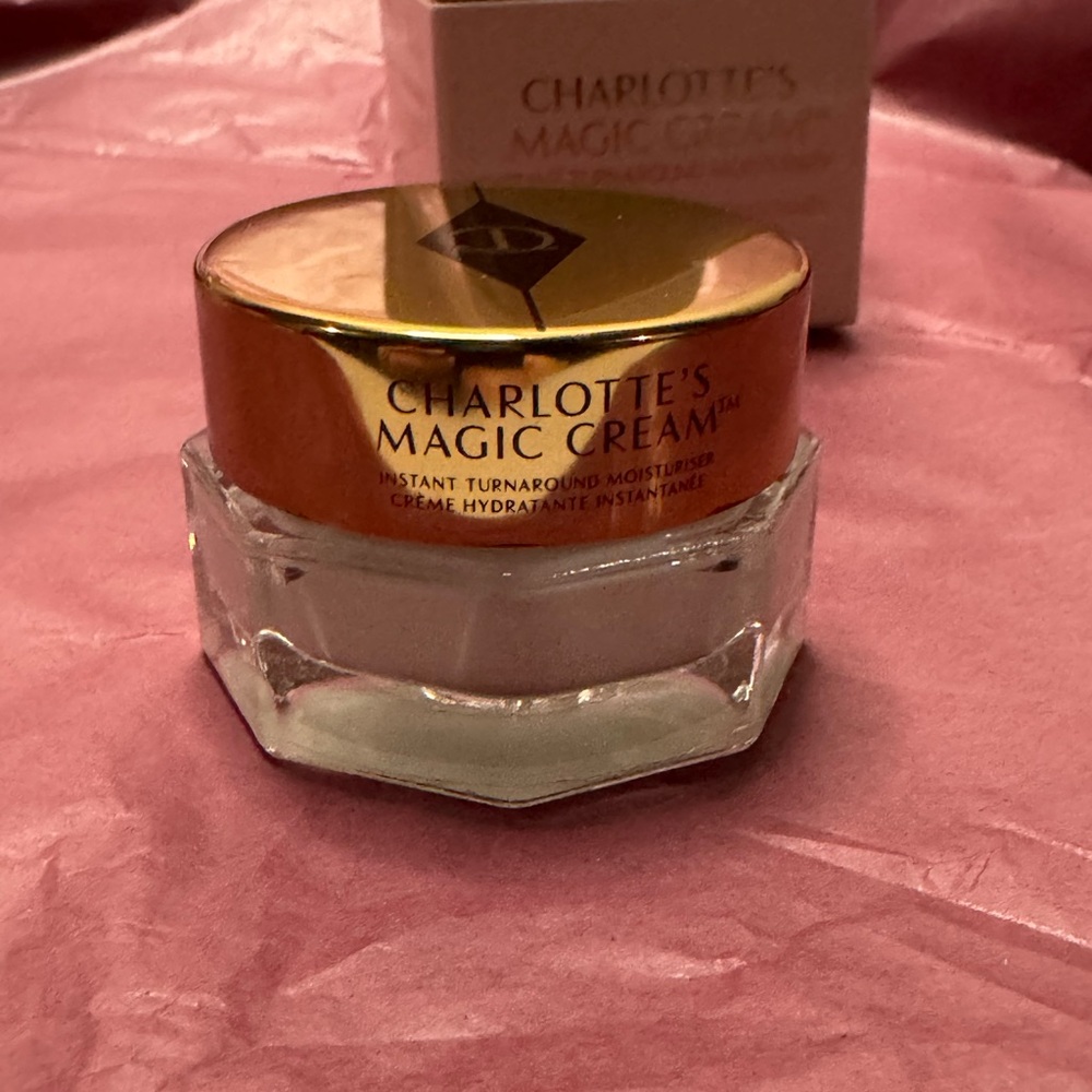 NIB Charlotte’s Magic Cream 15ml